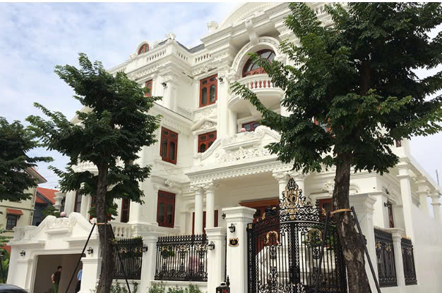 Lợi Ích Khi Sử Dụng Phù Điêu Tân Cổ Điển Trong Biệt Thự